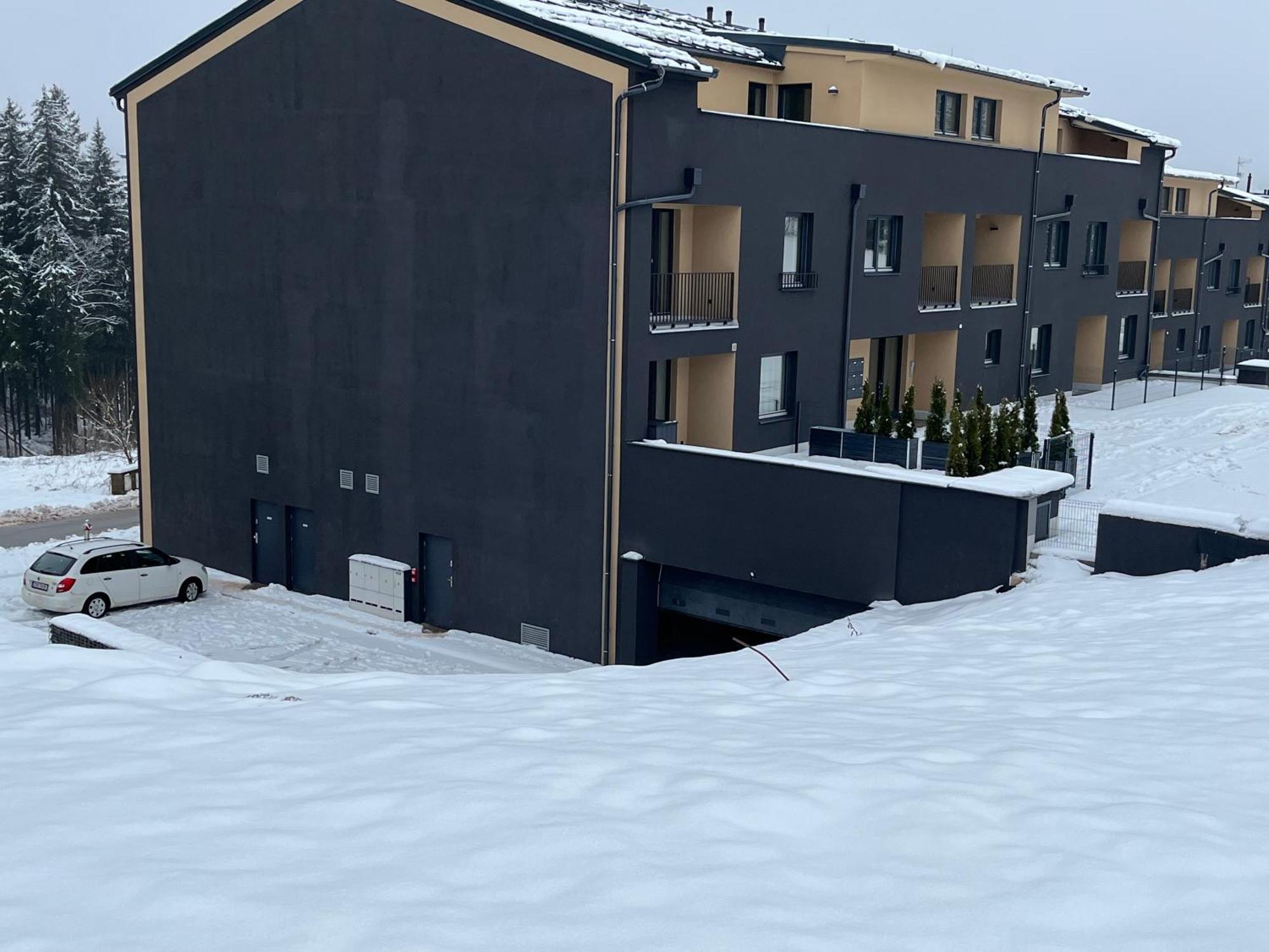 Apartman Hruska Černý Dŭl Exterior foto